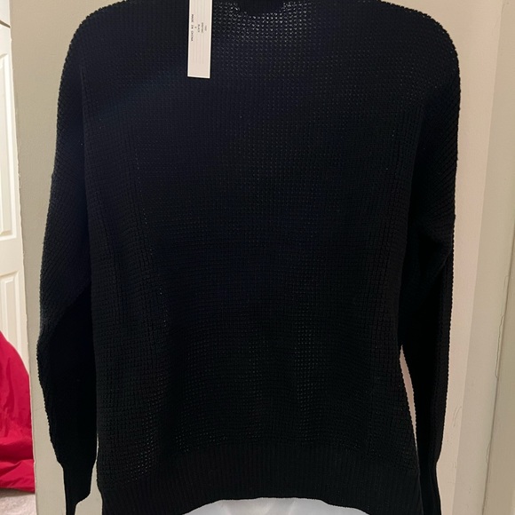 Woman’s sweater - Picture 2 of 2